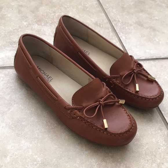 Michael Kors shoes - Picture 2 of 4